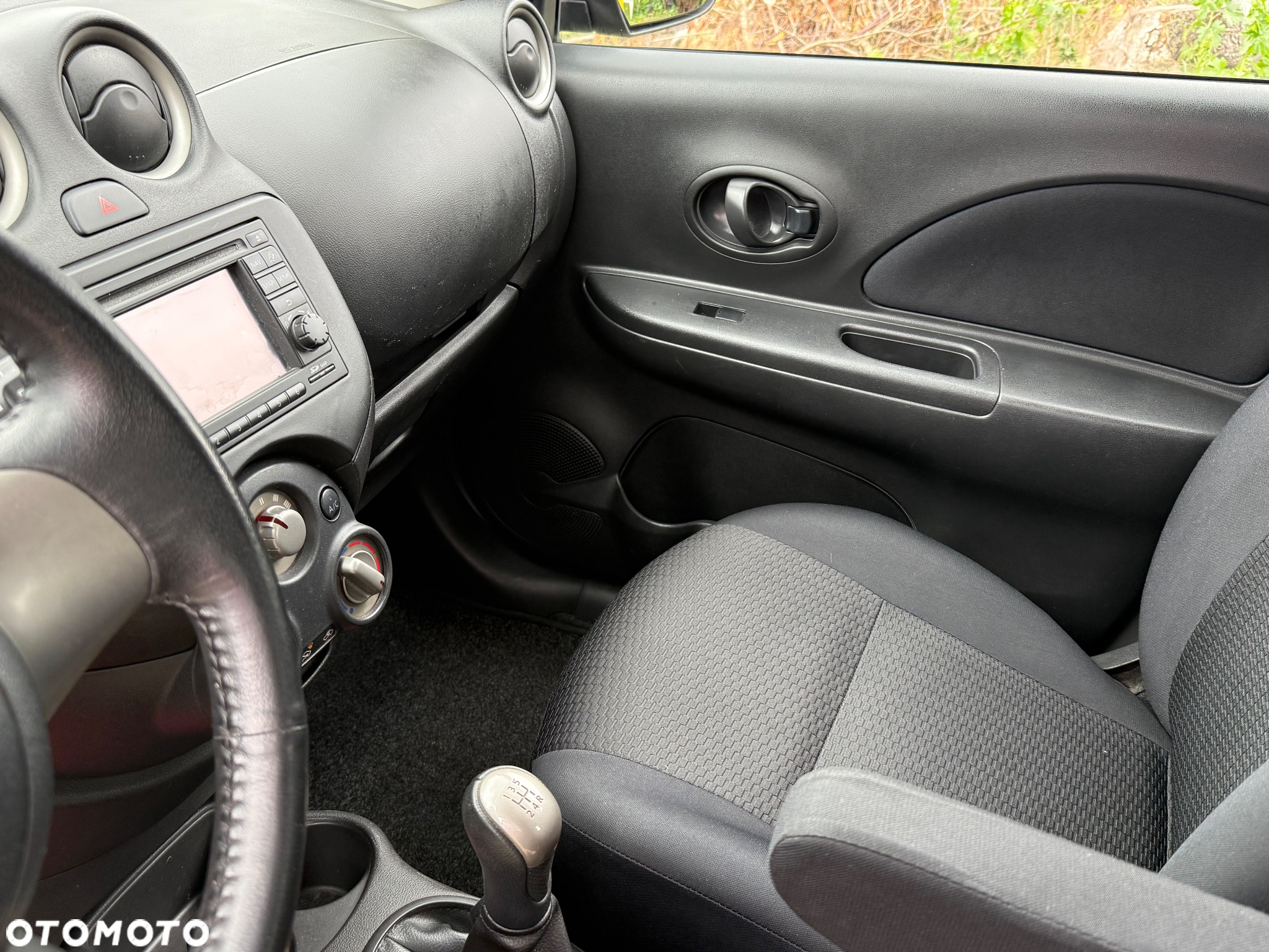 Nissan Micra 1.2 Tekna - 23