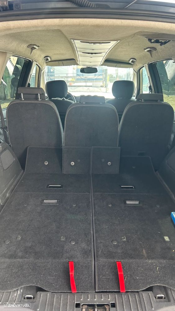Ford Galaxy 1.8 TDCi Ghia - 15