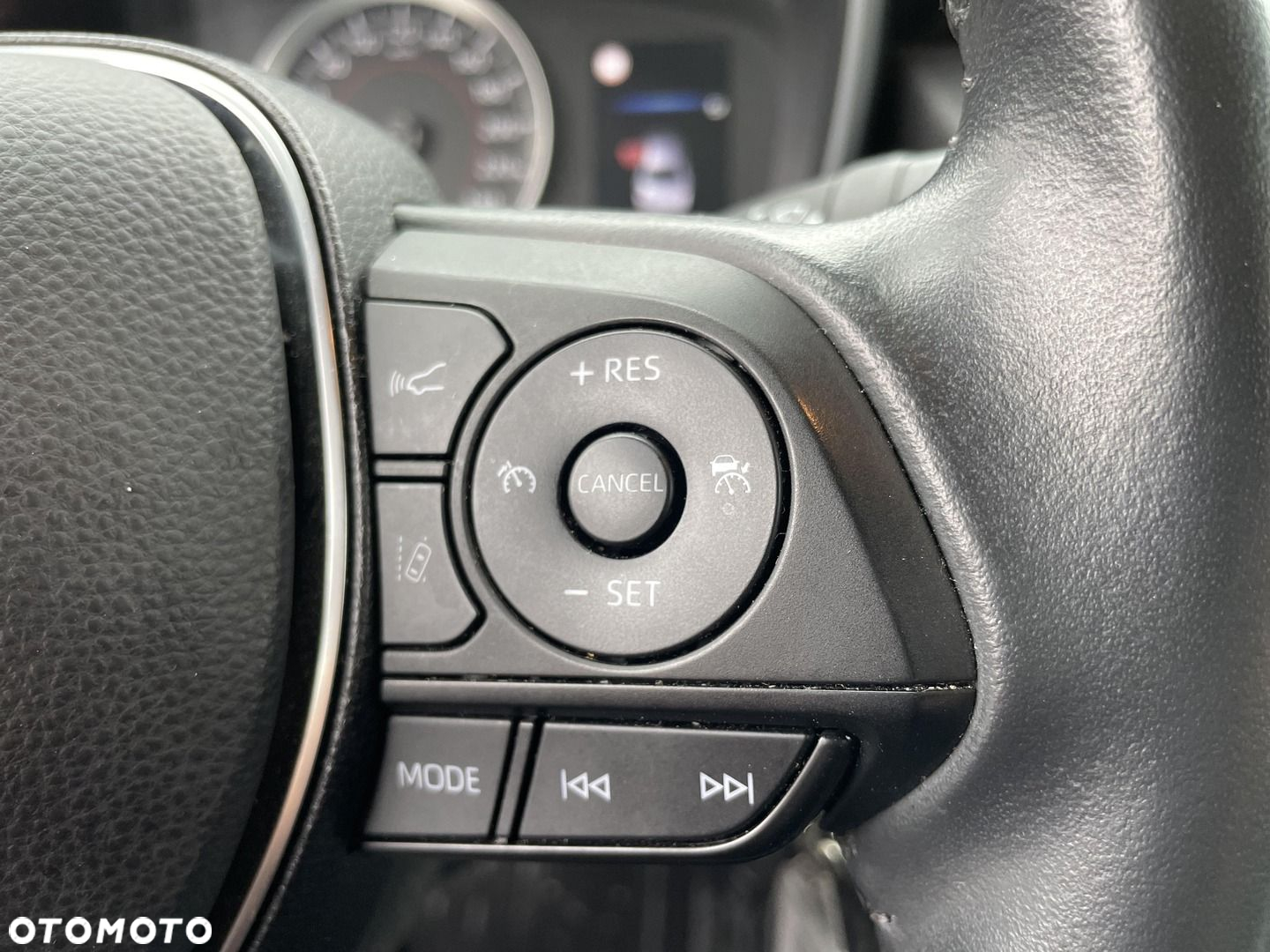 Toyota Corolla - 21