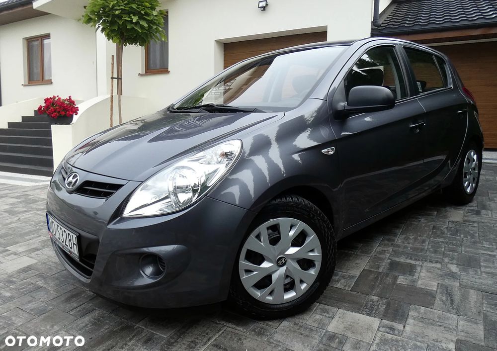 Hyundai i20 1.2 Comfort - 20