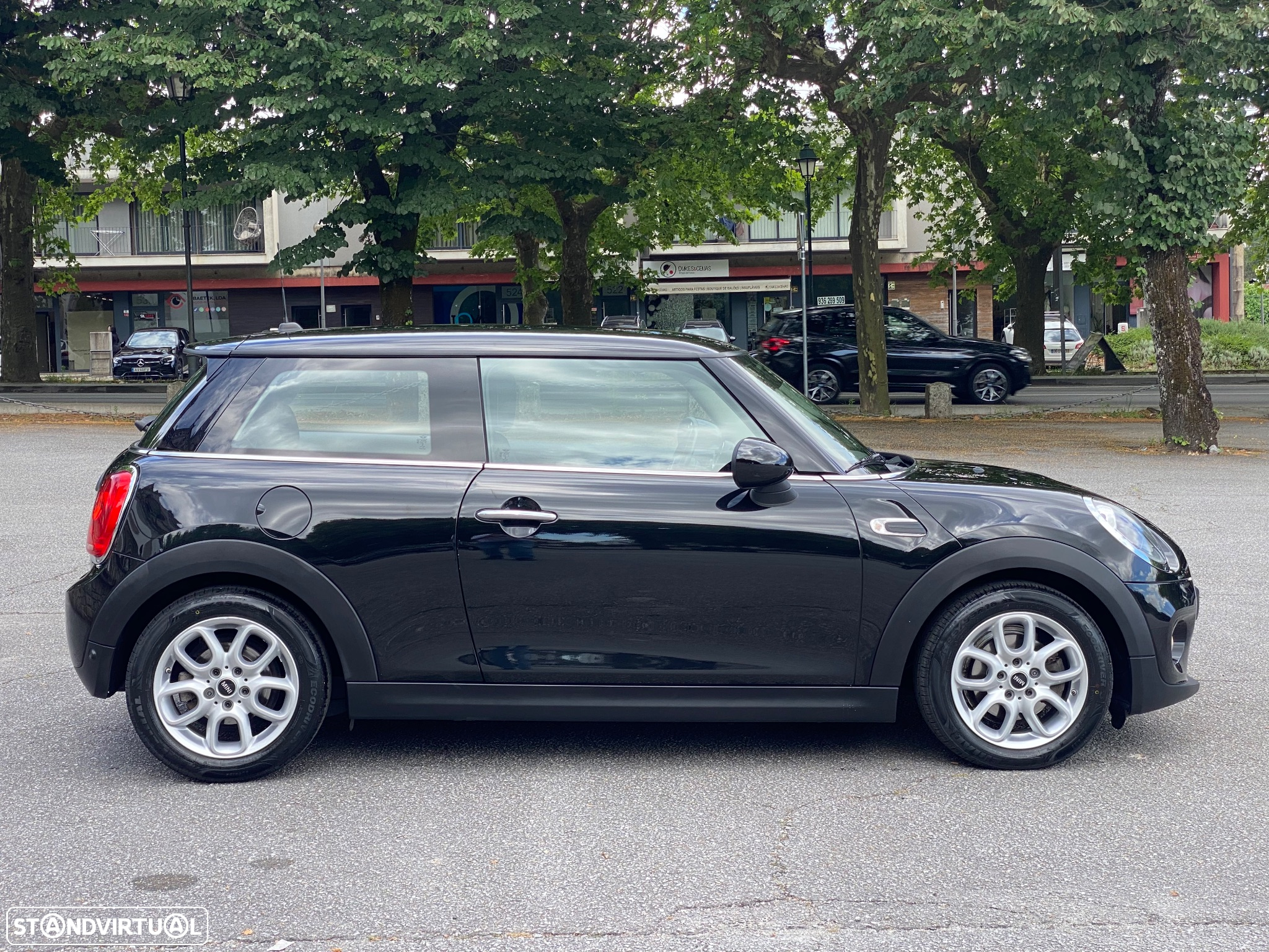 MINI 3 Portas One D - 2