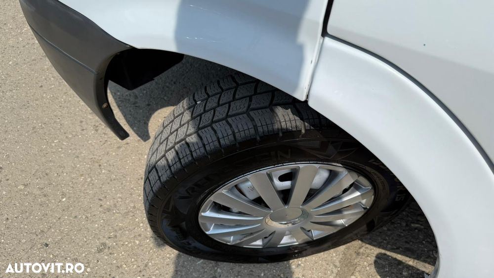 Ford Transit 300 SWB Kombi Ambiente - 19