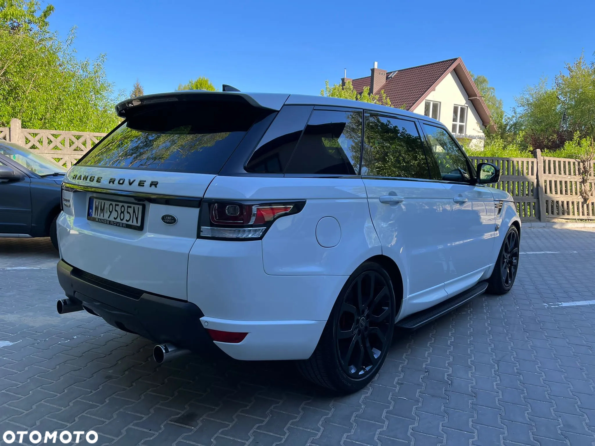 Land Rover Range Rover Sport S 5.0 V8 S/C HSE Dynamic - 4