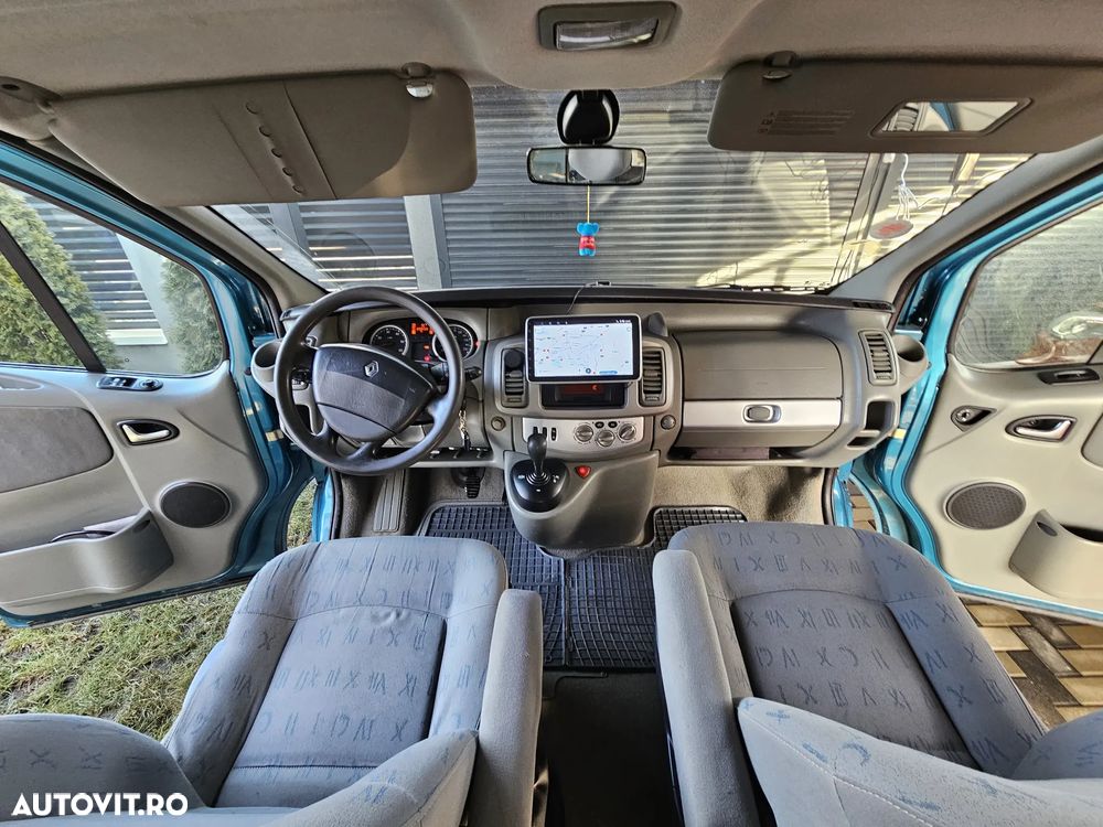 Renault Trafic 2.5 dCi FAP 150 L2H1 Quickshift Komfort - 2