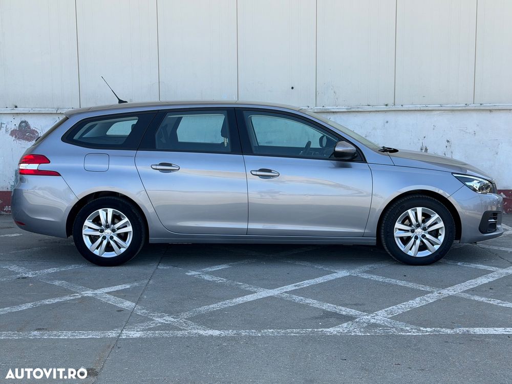 Peugeot 308 1.5L BlueHDI EAT8 Allure Pack - 4
