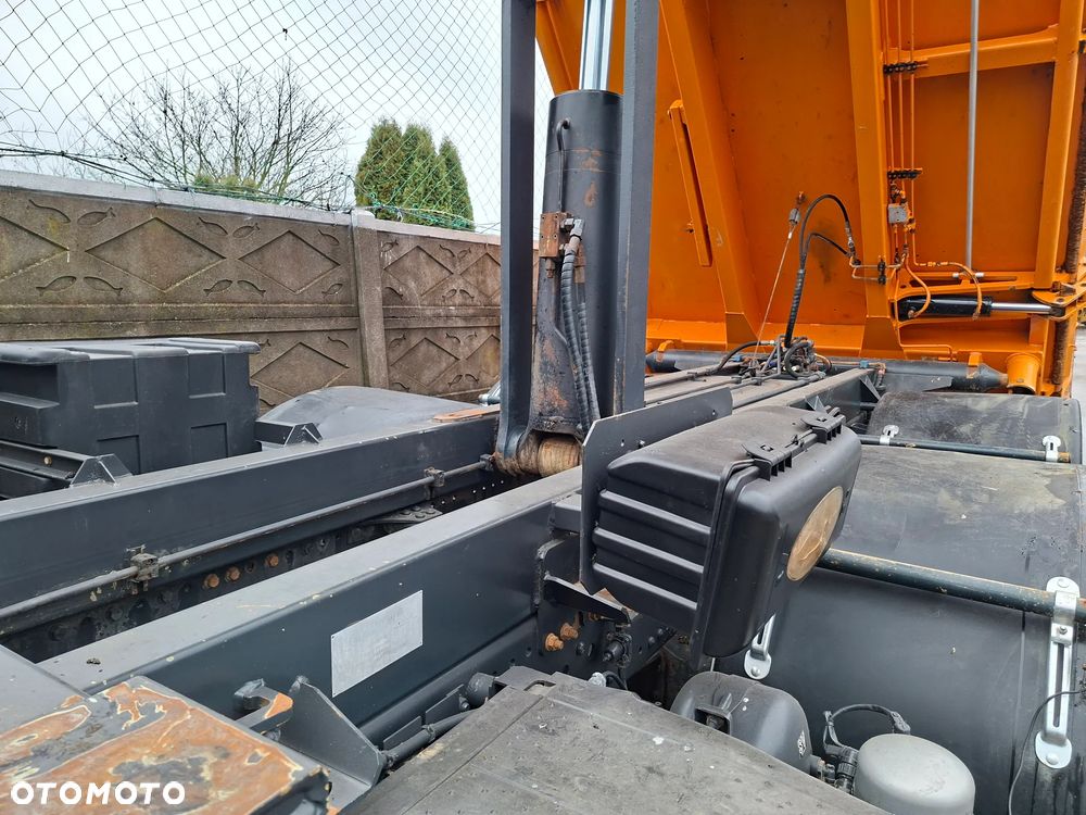 Mercedes-Benz Actros 3241 kiper 8x4 - 22