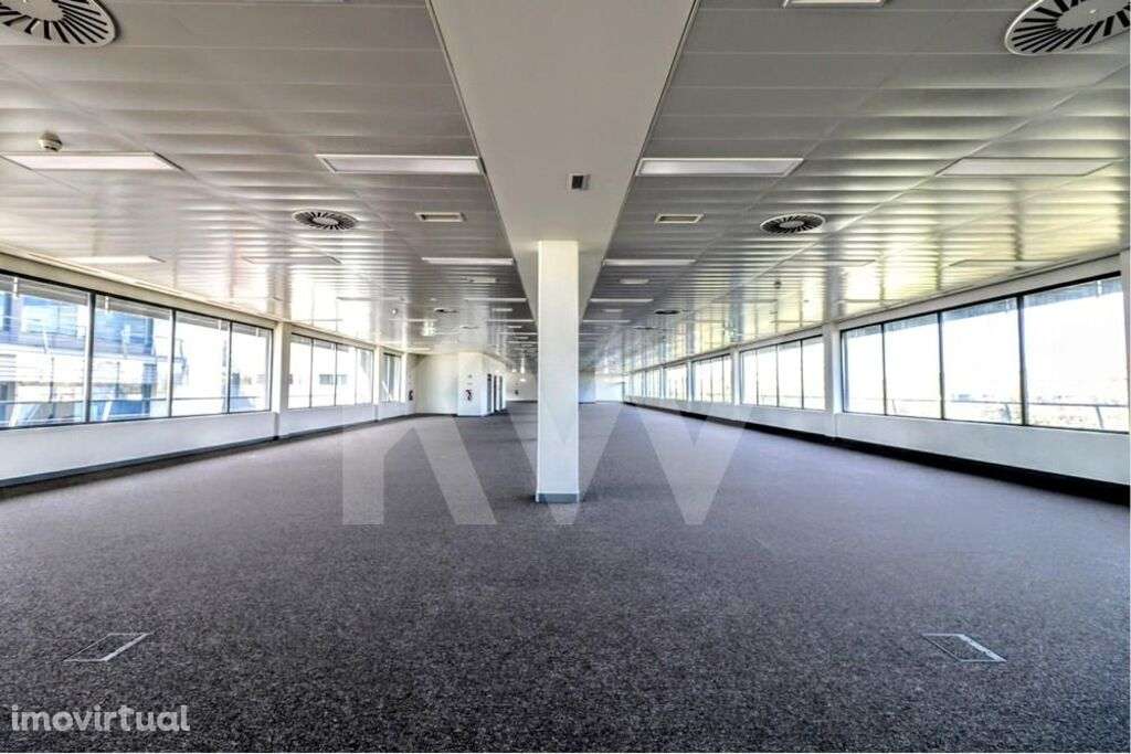 Escritório Inovação com 430 m2 no TAGUSPARK - Grande imagem: 5/14