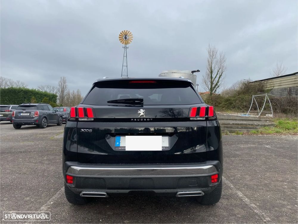 Peugeot 3008 PureTech 130 Stop & Start GPF Allure Pack - 2
