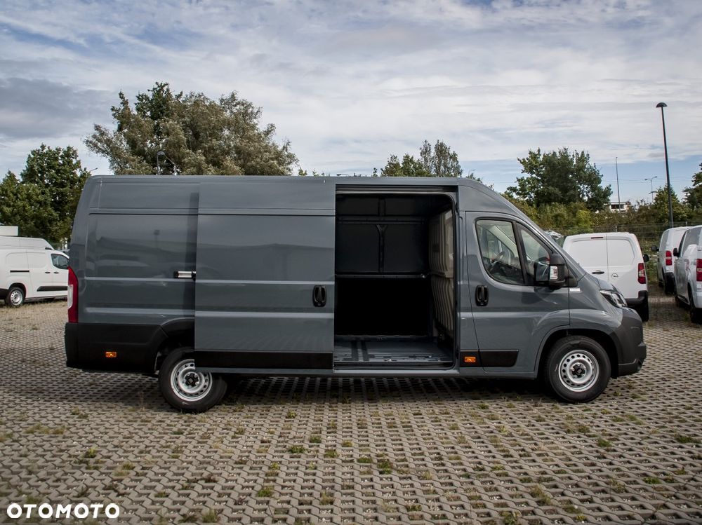 Fiat FIAT DUCATO SERIA 2 STOCK MY25.5 Ducato Maxi Furgon L4H2 3,5T Diesel 140KM Manual - 9