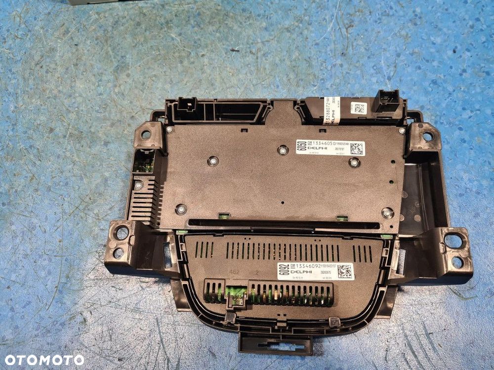 OPEL ASTRA J RADIO 22800670 - 7