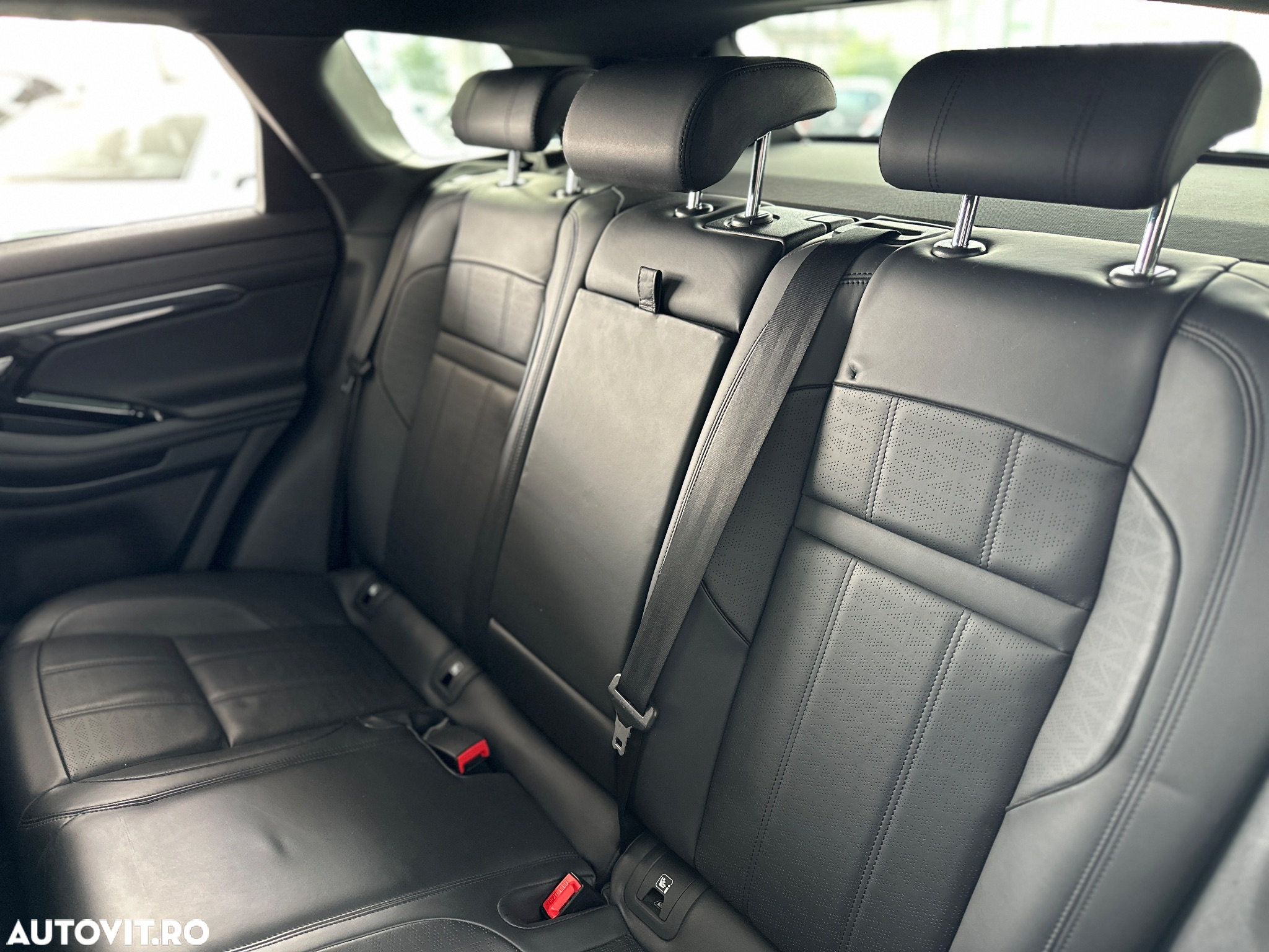 Land Rover Range Rover Evoque 2.0 D180 R-Dynamic - 40