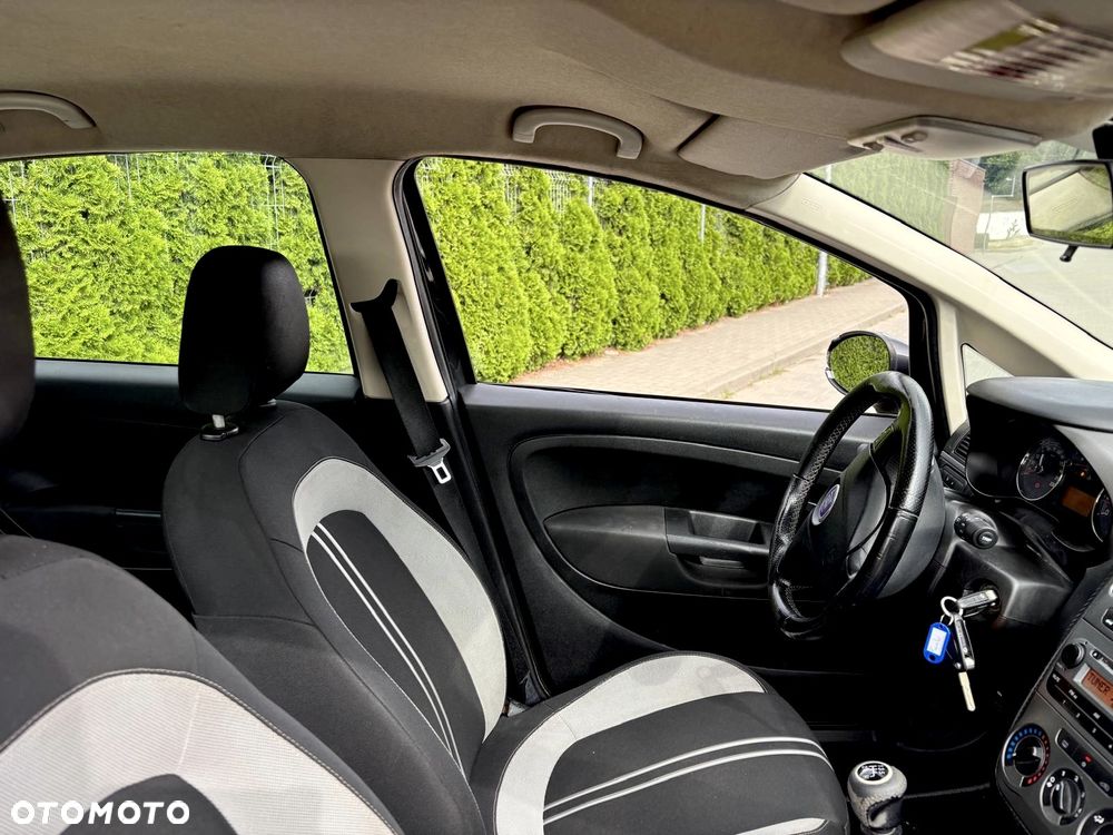 Fiat Grande Punto 1.4 8V Emotion - 15