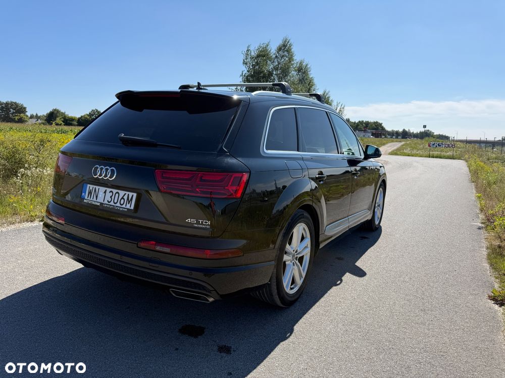 Audi Q7 45 TDI mHEV Quattro S Line Tiptr - 2