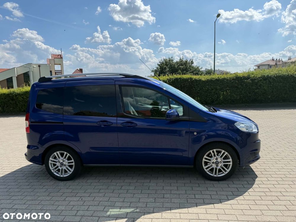Ford Tourneo Courier - 3