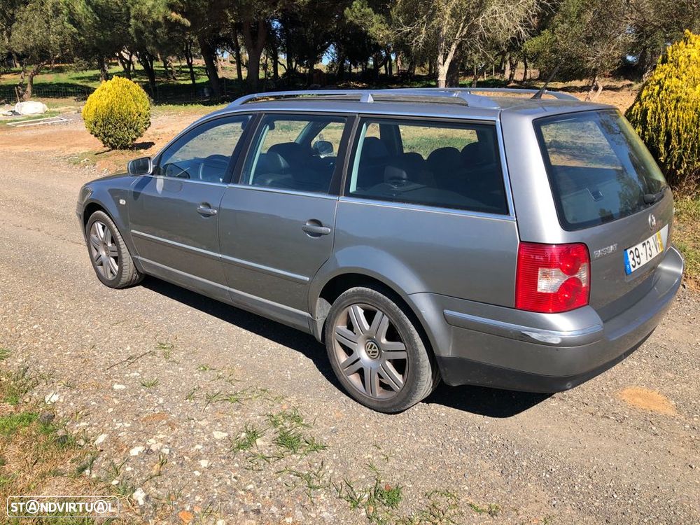 VW Passat Variant 1.9 TDi Highline - 22