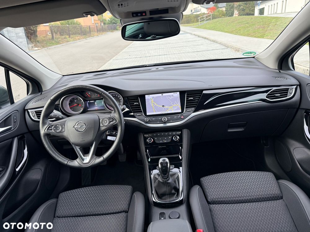 Opel Astra 1.4 T Dynamic - 23