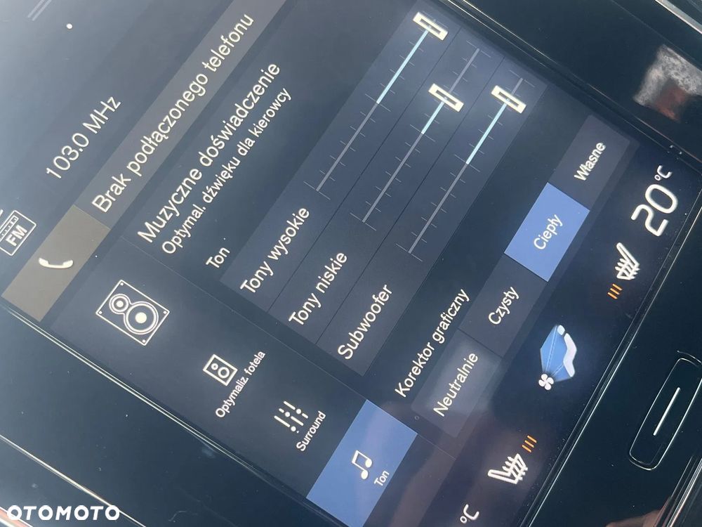 Volvo XC 40 T4 AWD Geartronic R-Design - 26