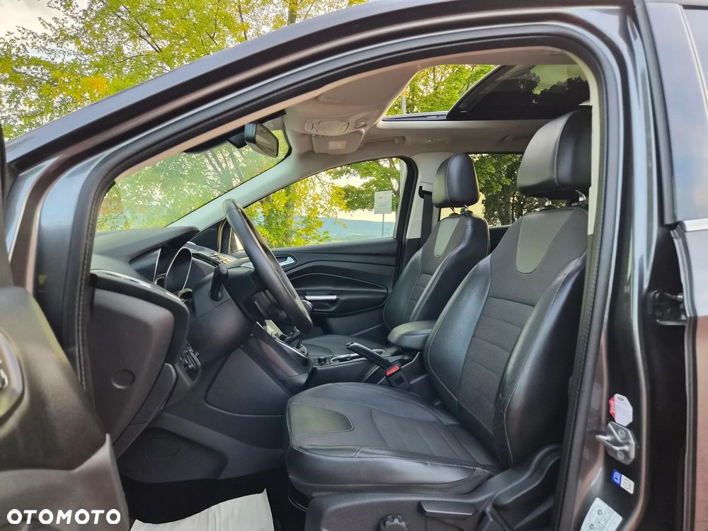 Ford Kuga 2.0 TDCi 4x4 Titanium - 18