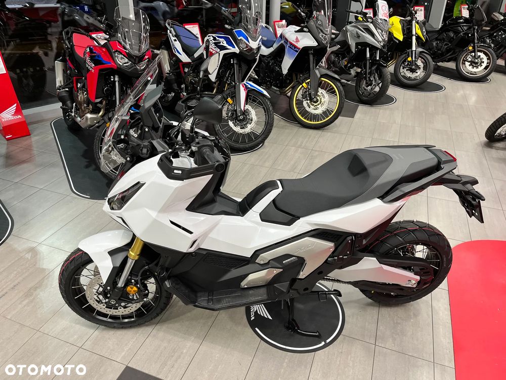 Honda X-ADV - 17