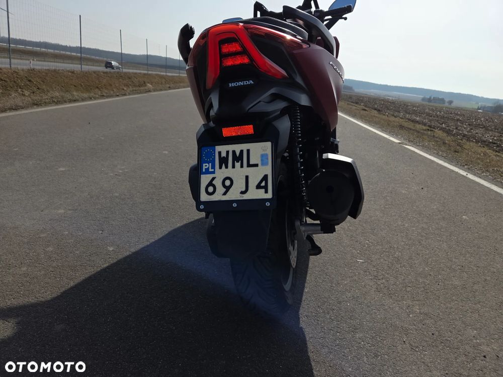 Honda NSS - 4