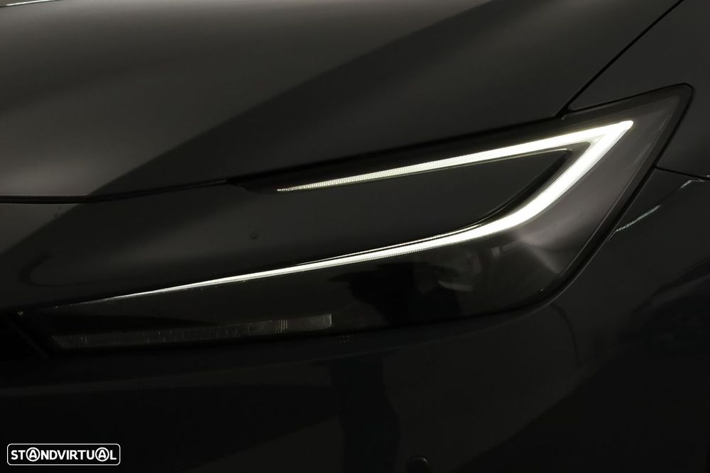 Toyota Prius 2.0 Plug-in Exclusive - 6