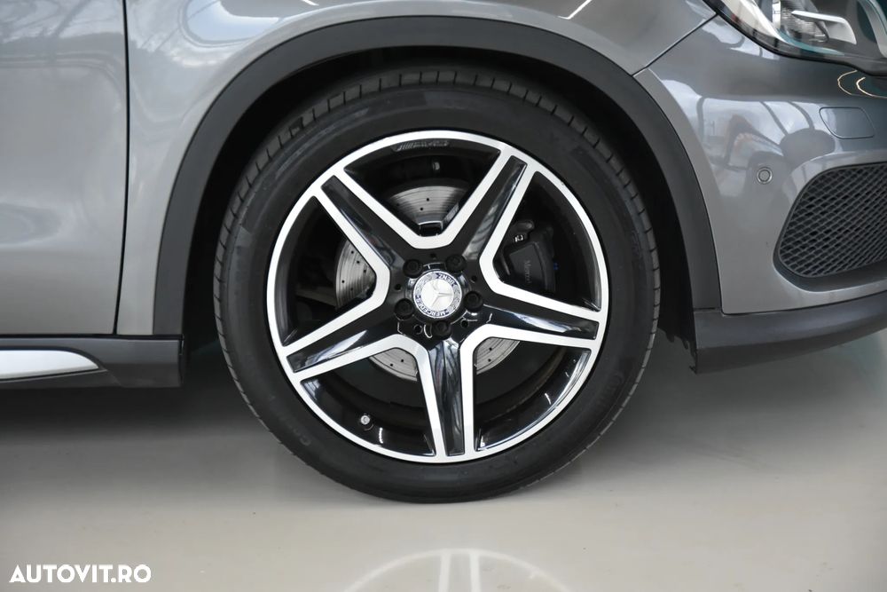 Mercedes-Benz GLA 220 CDI 4Matic 7G-DCT AMG Line - 19