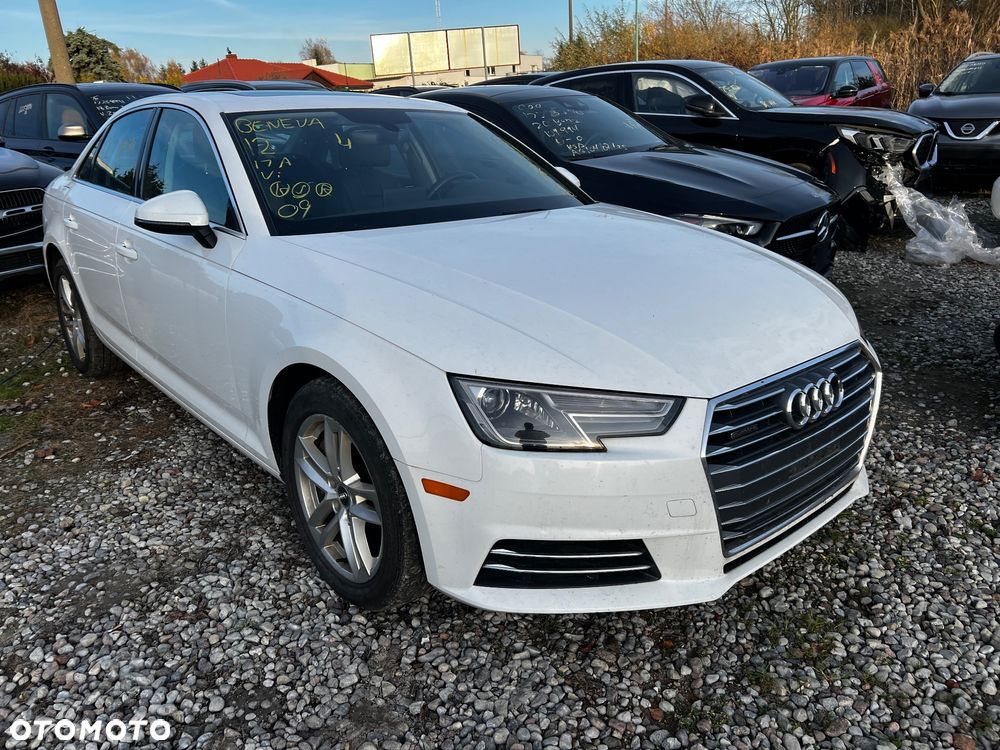 Audi A4 - 1
