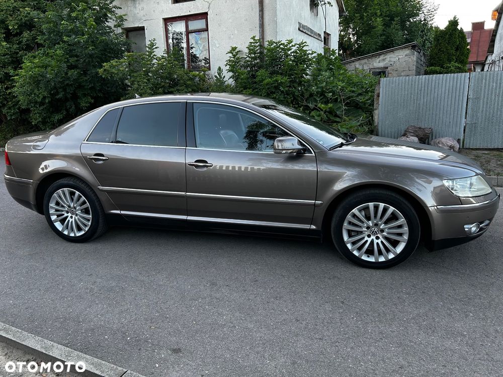 Volkswagen Phaeton 4.2 V8 4MOTION Automatik (5 Sitzer) Edition 6 - 4