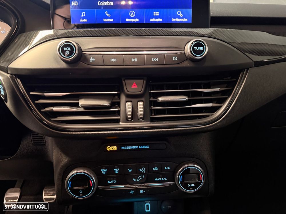 Ford Focus 1.5 TDCi ECOBlue ST-Line - 26