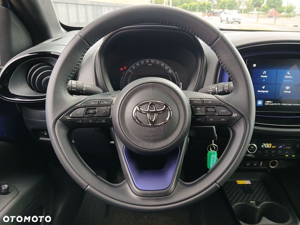 Toyota Aygo X - 30
