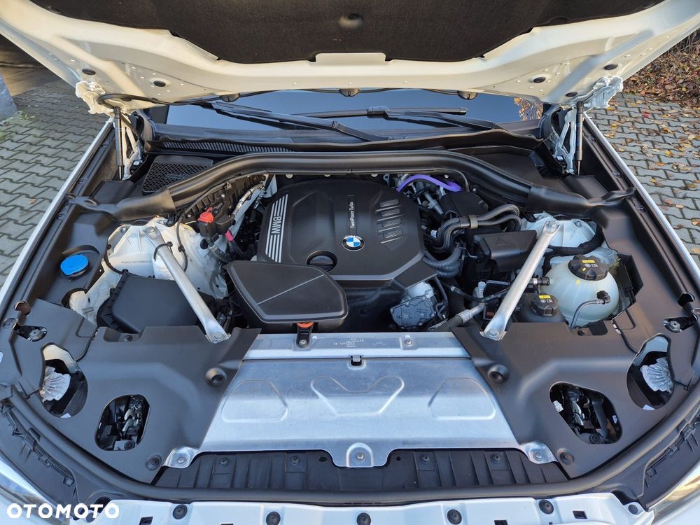 BMW X3 xDrive20d sport - 20