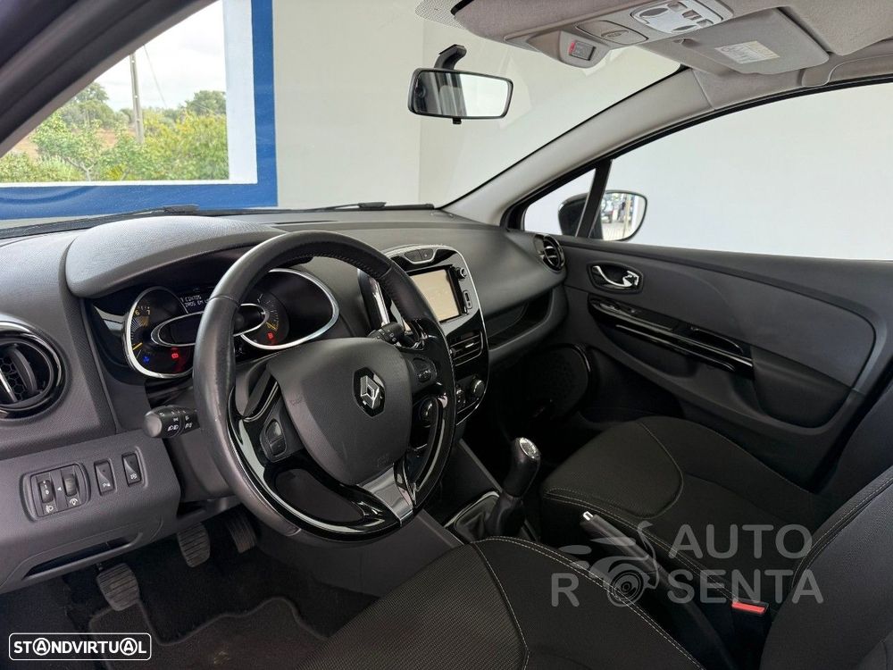 Renault Clio Break 1.2 16V Confort - 9