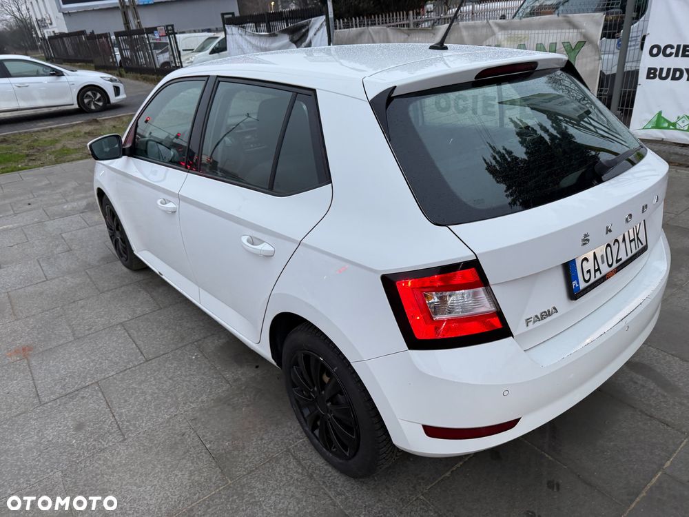 Skoda Fabia 1.0 TSI Ambition - 9