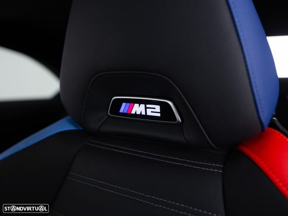 BMW M2 Auto - 17