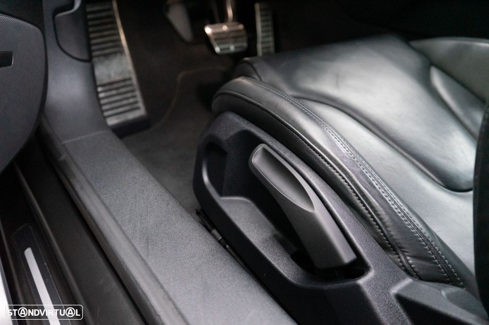 Audi TT Coupé 2.0 TFSI quattro S-line S tronic - 31