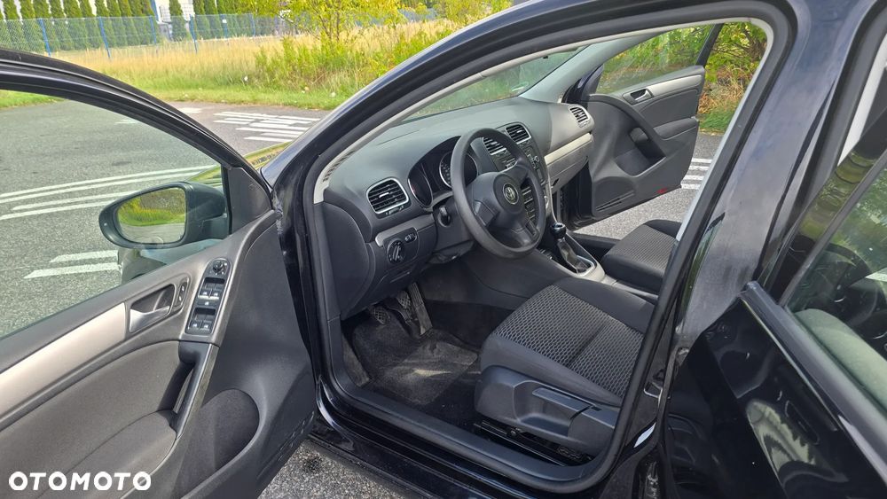 Volkswagen Golf 1.6 Team - 31