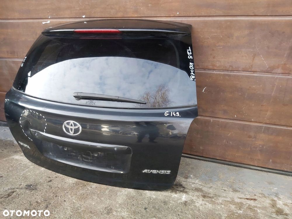 TOYOTA Avensis T25 03-08 r klapa bagażnika szyba KOMBI 209 - 2