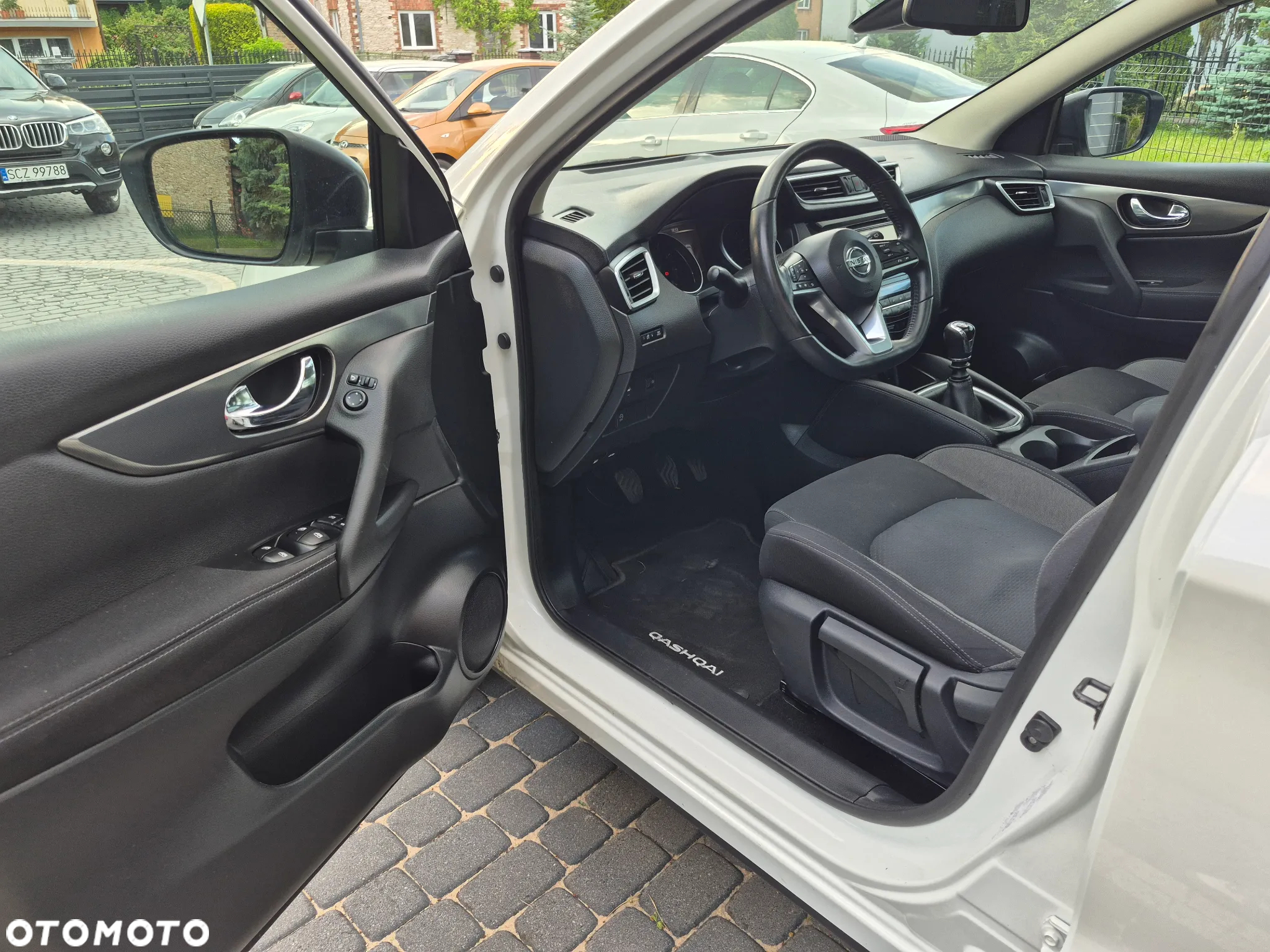 Nissan Qashqai - 6
