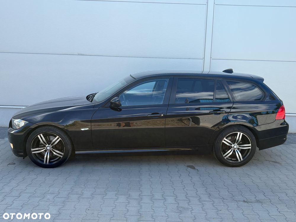 BMW Seria 3 318d DPF Edition Sport - 7