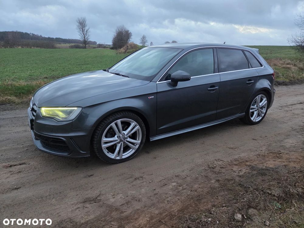Audi A3 Sportback 1.8 TFSI S tronic S line Sportpaket - 2