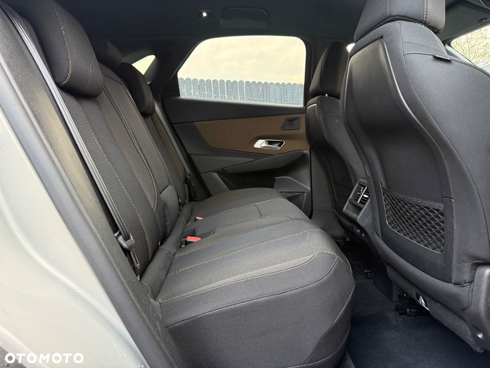 DS Automobiles DS 7 Crossback - 12