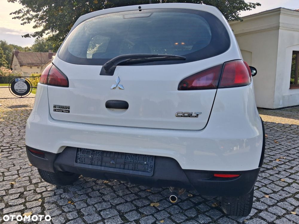 Mitsubishi Colt - 2