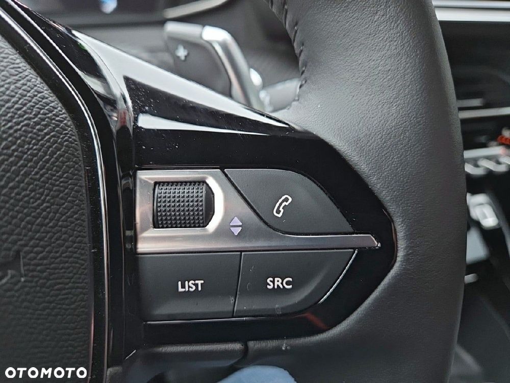 Peugeot 2008 - 19
