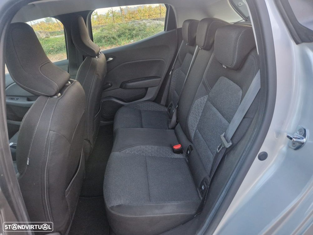 Renault Clio TCe 100 INTENS - 11