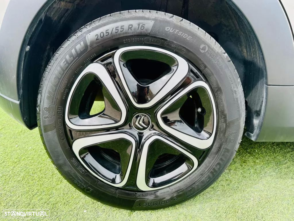 Citroën C3 Pure Tech S&S C-Series - 11