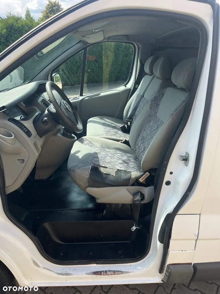Opel VIVARO - 10