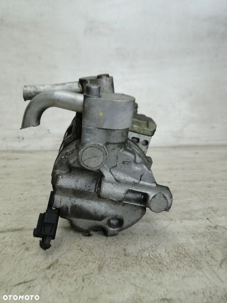 AUDI A4 B7 KOMPRESOR SPRĘŻARKA KLIMATYZACJI 2.0TDI - 3