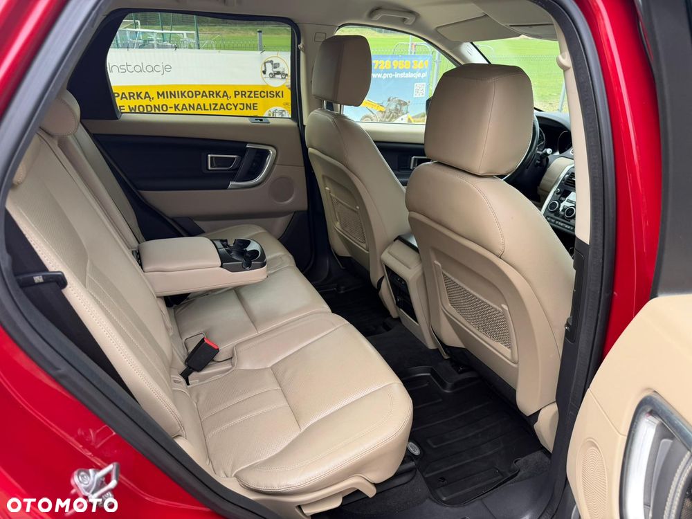 Land Rover Discovery Sport - 14