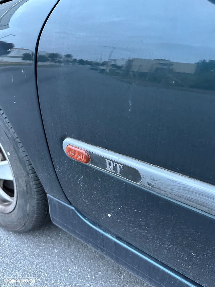 Renault Laguna 1.8 RT - 9