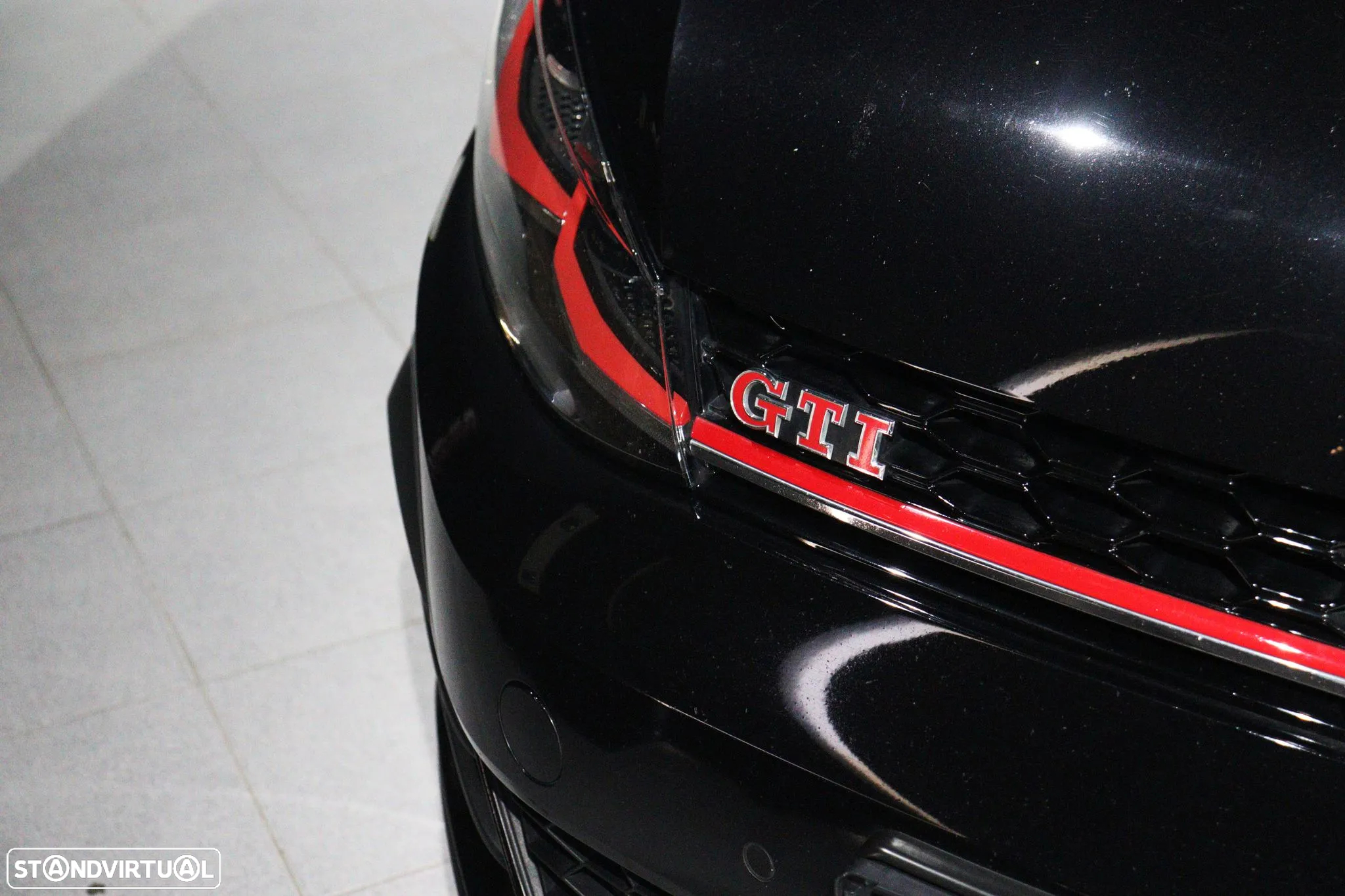 VW Golf 2.0 TSI GTI DSG Performance - 11